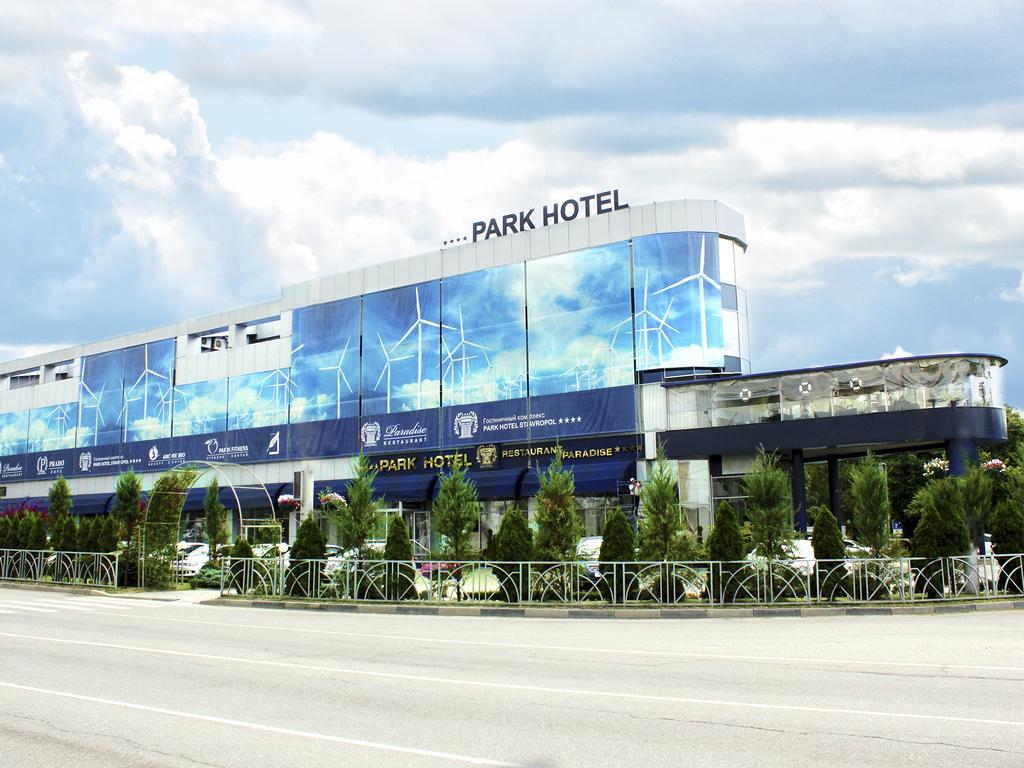 Park Hotel Stavropol Bagian luar foto